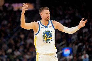 nba联名球衣超级英雄