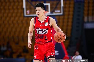 拜仁扬克尔