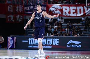 伦纳德穿多少号球衣