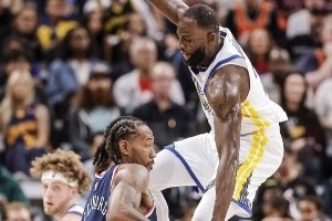 中超是足球还是篮球
