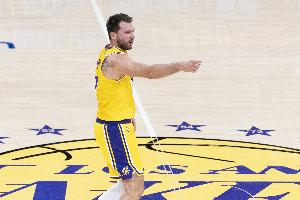 nba39号球衣是谁的