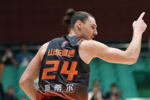 cba是5犯离场的