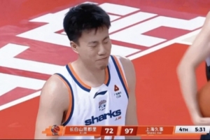 篮网掘金全场回放