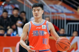 28日湖人马刺