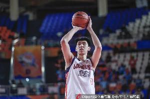 科比发飙砍21分