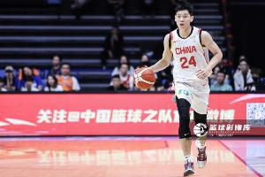 敢打！崔永熙半场5中4&三分2中2 得到12分2篮板 正负值+13