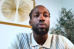贝弗利自曝曾在U19国家队劝库里别出手超远:这种球永远进不了的