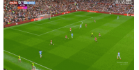 恩佐禁区内倒地、裁判没表示，马雷斯卡抗议染黄