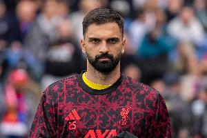 伊劳拉确认:乔·戈麦斯伤愈入选名单 马马尔达什维利将首发对阵热刺