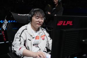 当雇佣兵有一手？Breathe两次中途加盟 助队S赛四强+LPL冠军