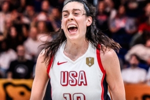 26胜0负!FIBA:斯图尔特参加女篮世界杯从未输过一场比赛