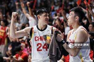媒体人:接下来是真正的挑战 侧翼吃紧的中国队能走多远 不得而知