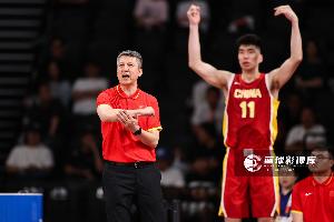 末节连续关键球真硬啊！余嘉豪8中6得到16分9板1断2帽 罚球6中4