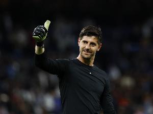 世体:库尔图瓦进军板式网球领域,未来渴望投资NBA与NFL