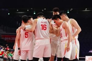 周鹏转发杨毅言论:中国篮球重新攀爬 好成绩是重拾信心最好途径