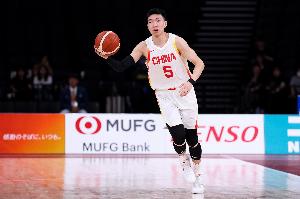 表现实在低迷！廖三宁全场11中2得到6分5篮板6助攻