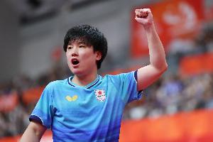 张本：3-0赢王楚钦比我预想的好，继续赢下去就能在奥运会夺金