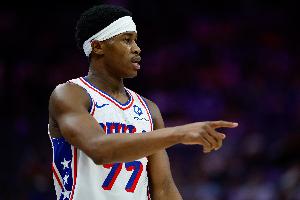 埃奇库姆揭秘NBA暂停内容:主要解决当下问题 还要记住暂停后战术