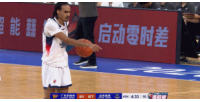 再给些时间适应!班顿上半场8中2&下半场7中5 砍下18分7板5助