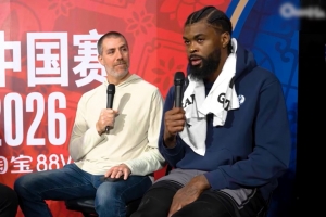 马绍尔:我的抛投本来就不错 但欧文让我学会了更多篮下终结技巧