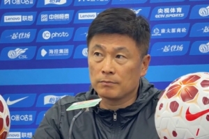 李国旭:毛伟杰目前伤势达不到比赛标准,相信本赛季会有比赛机会