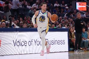 效率蛮高！波杰姆上半场6中4得到11分1板1助2断 三分2中1