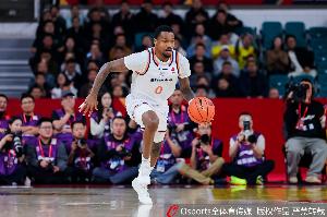 媒体人:古德温在NBA也能打上替补 拉塞尔在效率上有所回暖