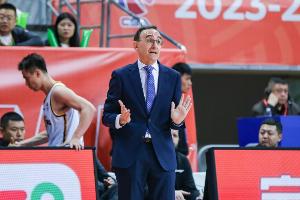 乌戈:新疆有优秀的外援 还有优秀的国内球员齐麟 我们要做好防守