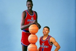 球衣将被黄蜂退役!博格斯身高仅1米6 是NBA历史最矮的球员