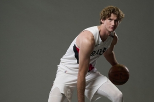 解说：NBA有时不是要证明谁行而是看谁不行 今天卡尔森波特真不行