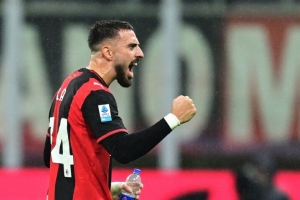 那不勒斯总监：我们曾经尝试签下希拉，但米兰动作太快了