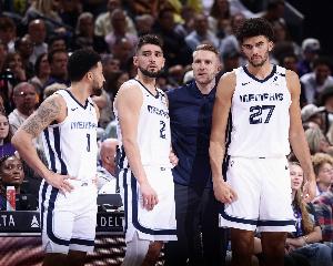 媒体人：灰熊这个阵容配置 空降一两个球星感觉能立刻起飞