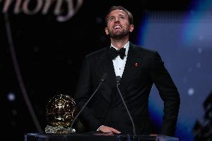 FIFA前20球队评委投凯恩位次：7人投第一，4人将凯恩排在第6