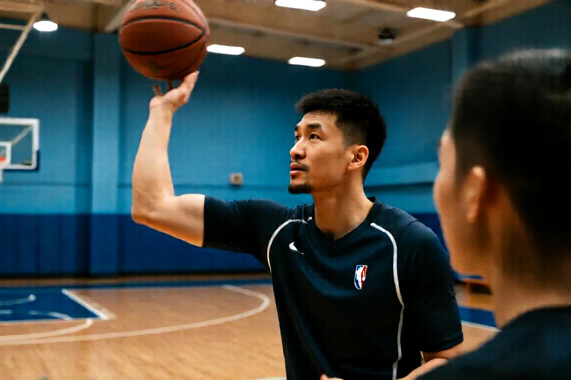 不愧是高材生！林书豪此前亲自演示，拆解东契奇的进攻套路
