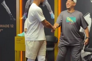 超级KD 把杜兰特整个生涯做成一场闯关游戏