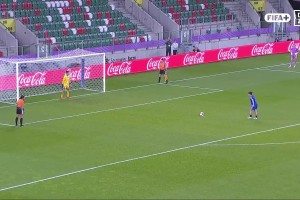 李晨语第五位主罚踢飞，中国点球大战不敌意大利无缘晋级