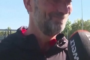 两新帅上任！克洛普：我对荷兰球员的熟悉程度，甚至比哈维还要多