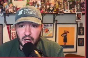 拓媒：开拓者队宁愿用小阵容也不用杨瀚森，显然他不是第三中锋。